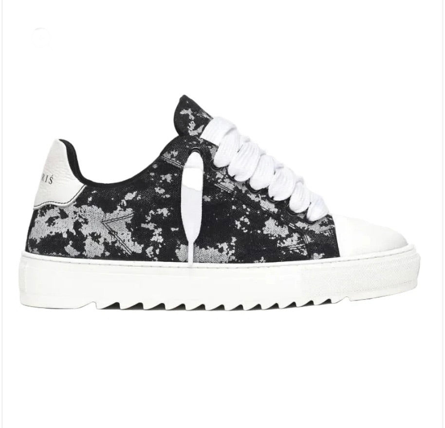 NM SNEAKER